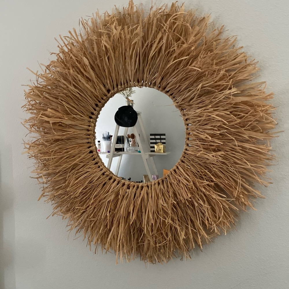 Mirror rafia